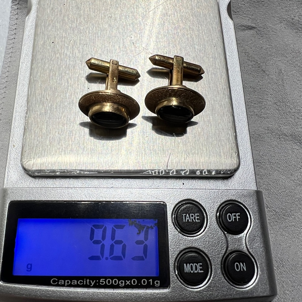 Cufflinks black star sapphire 14k, beautiful condition Cuff Links